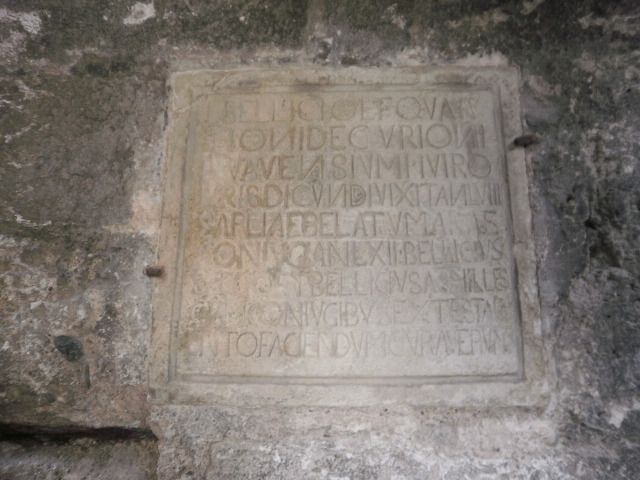 10. Römische Grabtafel (E.-J. Spindler) 10. Römische Grabtafel (E.-J. Spindler)